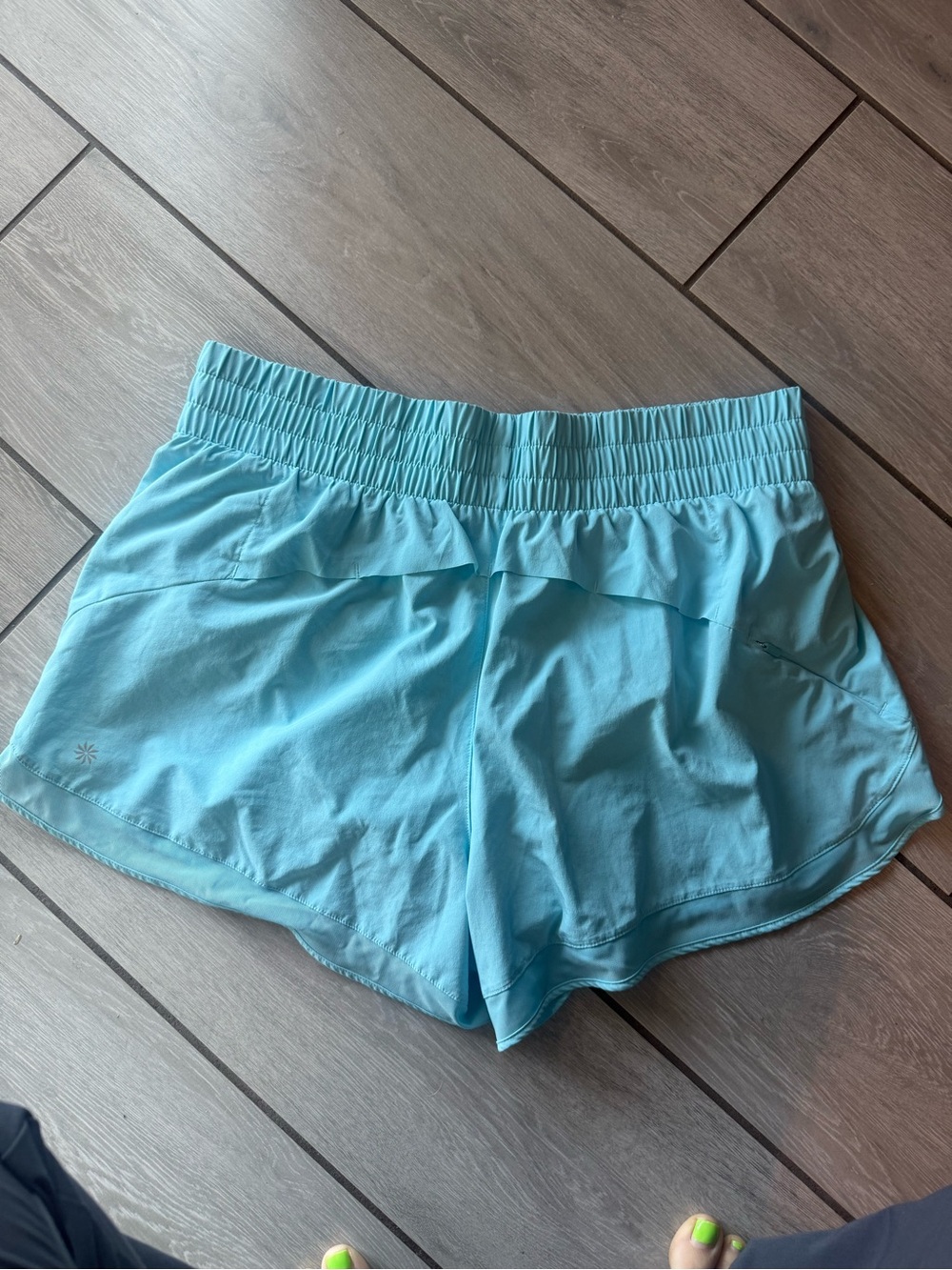 Athleta Mesh Racer Run High Rise 3” short - Picture 2 of 4